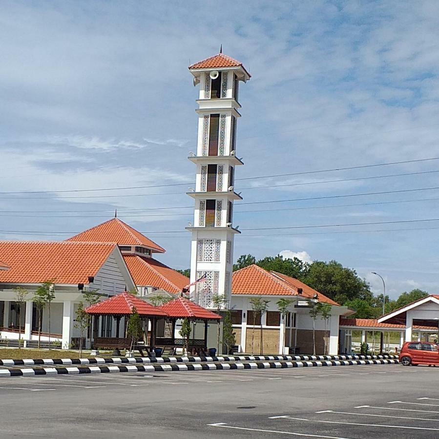 Assalam Homestay Seri Iskandar Kültér fotó